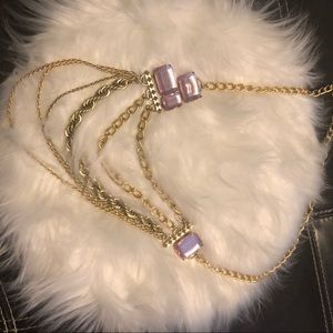 Stunning costume necklace!